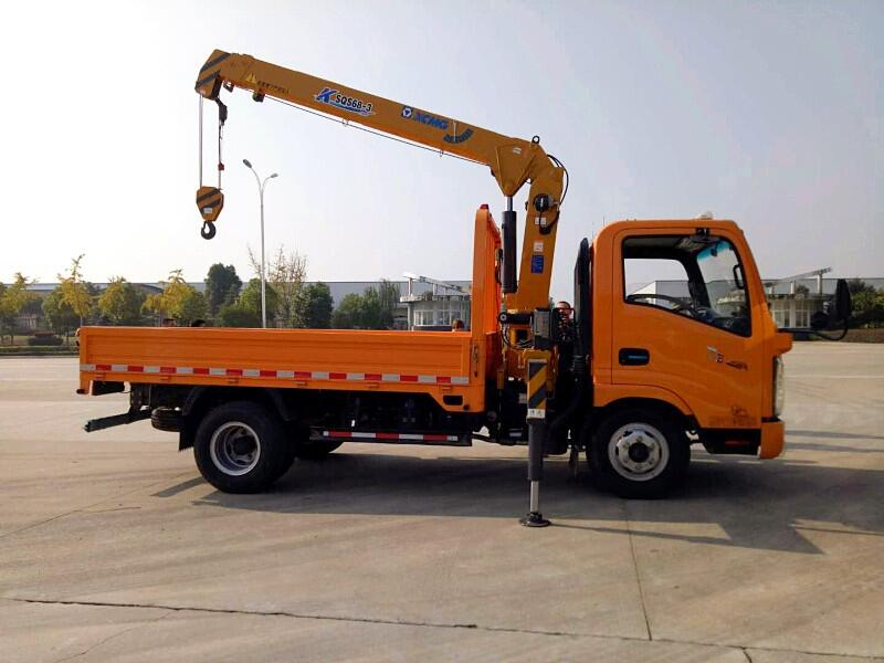 唐俊藍牌徐工3.2噸5噸小型隨車吊產(chǎn)品展示